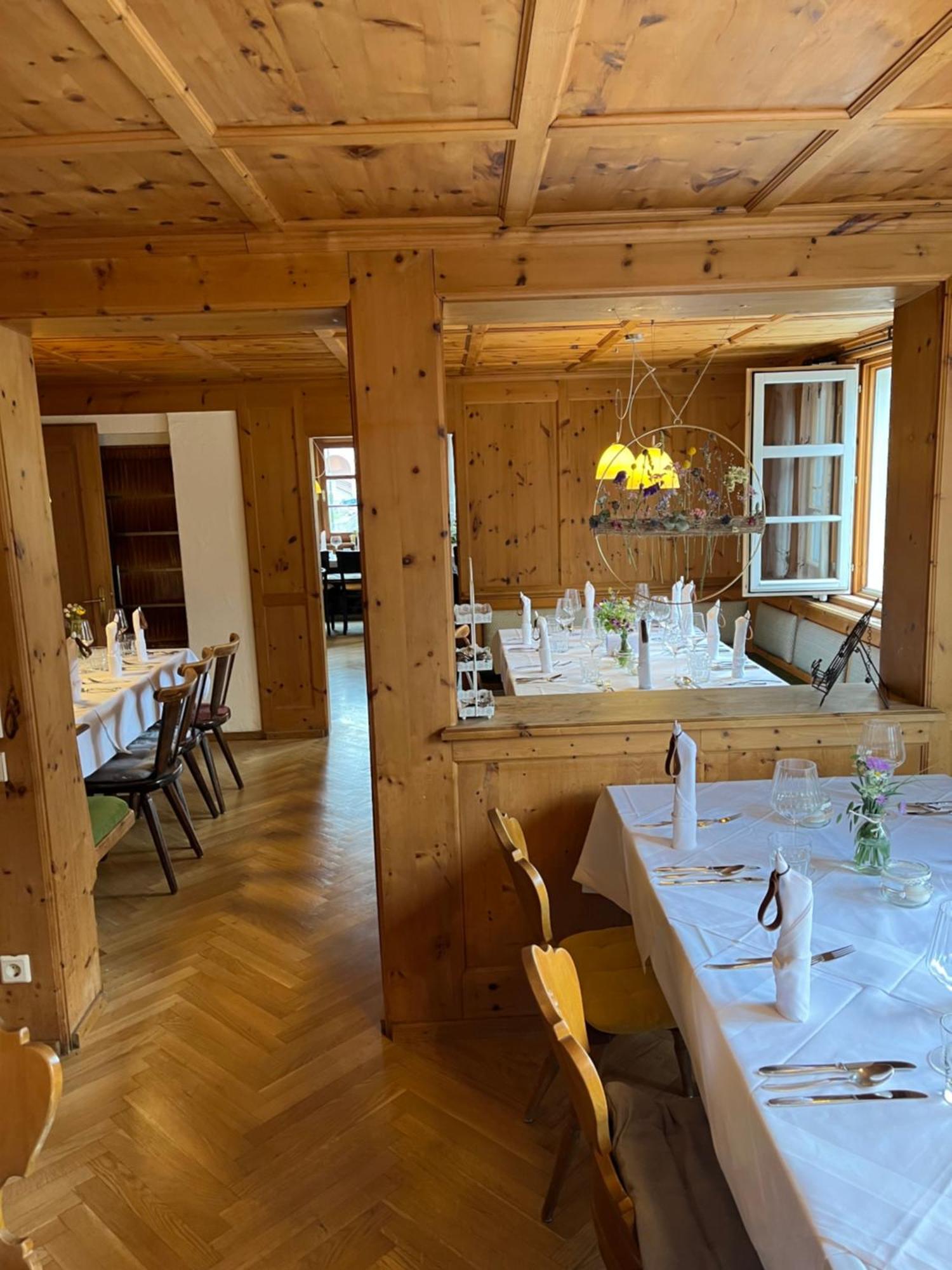 Gasthaus Roessle 嫩青 外观 照片